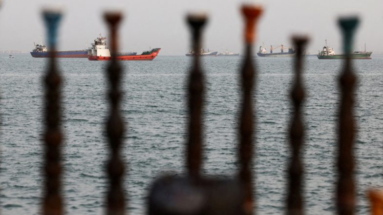 World News | US, Iran Working to Resolve Differences over Language on Nuclear Issue Amid Talks: Report