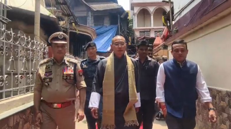 World News | Bhutan PM Tobgay Offers Prayers at Guwahati's Maa Kamakhya Temple