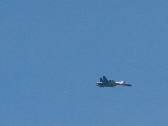 World News | Taiwan Detects 10 Sorties of Chinese Military Aircraft, 7 Vessels Around Itself