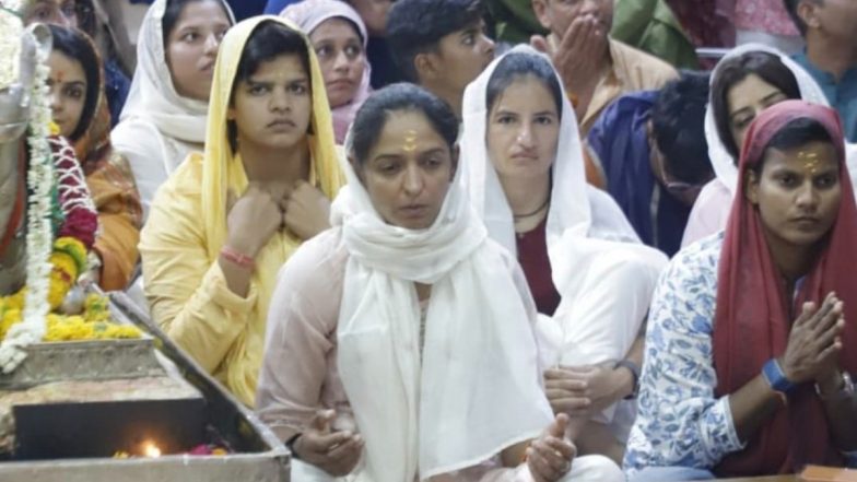 Harmanpreet Kaur, Shafali Verma, Deepti Sharma, and Other India Team Members Seek Blessings at Mahakal Temple Ahead of ICC Women's T20 World Cup 2026