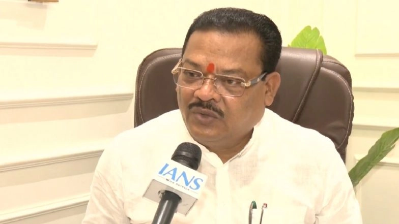 Nashik TCS Conversion Case: House Where Nida Khan Found Shelter To Face Bulldozer Action, Says Maharashtra Minister Sanjay Shirsat (Watch Video)
