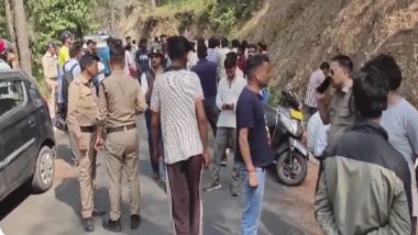 Uttarakhand Road Accident: 5 Killed As Car Plunges Into Deep Gorge Near Nainital, Rescue Operation Underway (Watch Video)