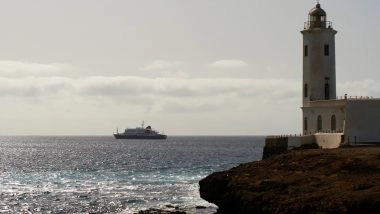 Dozens of Passengers Left Virus-stricken Ship Without Contact Tracing