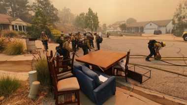 Brush Fire Threatens Homes in Southern California's Simi Valley