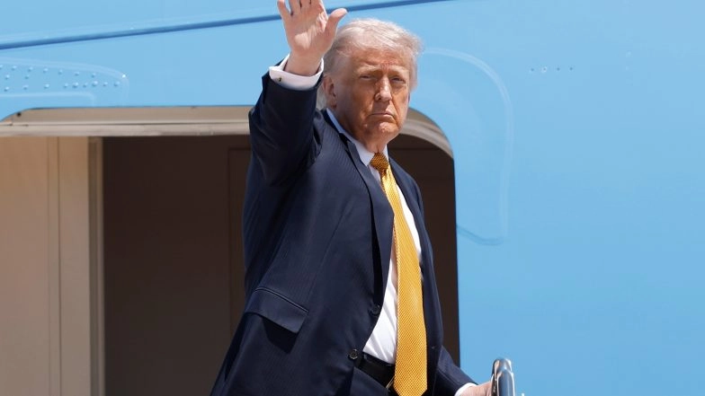 Trump Set to Arrive in Beijing for Talks with Xi