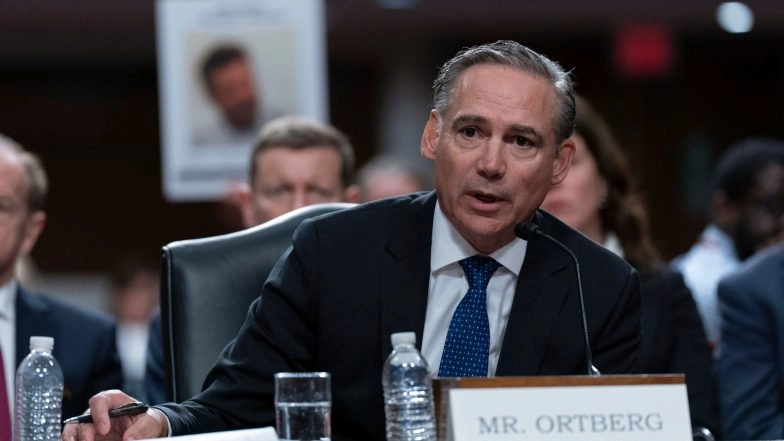 A Powerhouse CEO Lineup Invited to Join Trump on a High-stakes China Trip