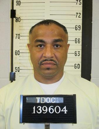Tennessee Death Row Inmate's Lawyers Fear Expired Lethal Injection Drugs