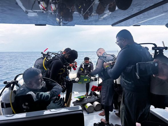 Divers Recover Bodies of Italians from Maldives Underwater Cave