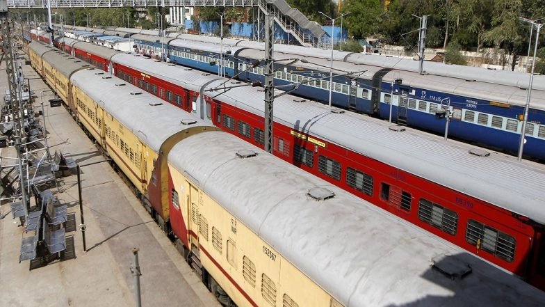PM Narendra Modi-Led Cabinet Committee Approves 3 Multitracking Projects Covering 19 Districts Across States, Indian Railway Network Expanded by 901 KMs
