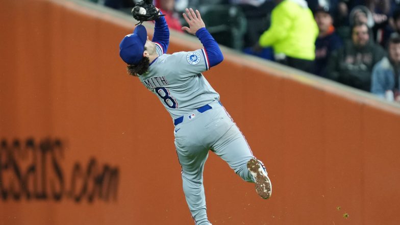 Rangers' Josh Smith to Be Hospitalized at Least a Week with Viral Meningitis