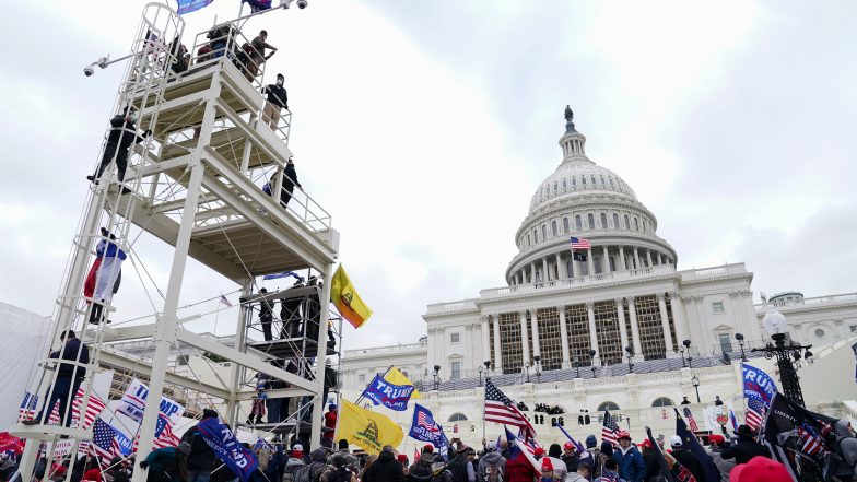 Capitol Riot Officers Sue to Block Payouts to Rioters from New Fund