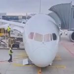 Lufthansa Boeing 787-9 Dreamliner Suffers Nose Gear Collapse at Frankfurt Airport; Several Injured (Watch Video)