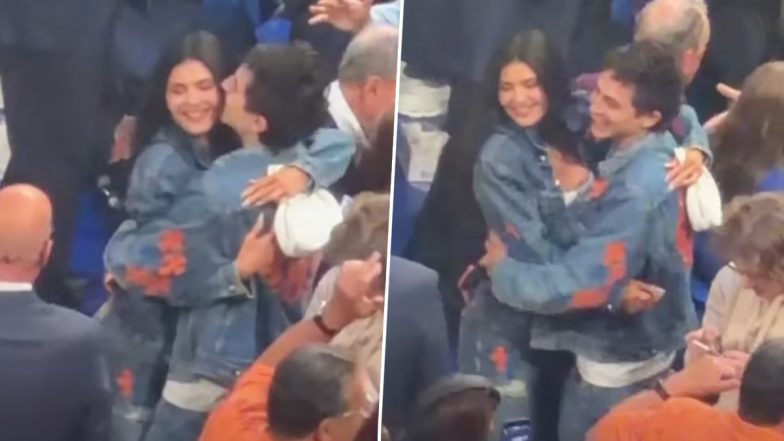 Kylie Jenner and Boyfriend Timothee Chalamet Twin in Matching Denim Outfits at New York Knicks NBA Game (Watch Video)