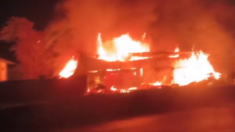 Bhiwandi Warehouse Fire: Massive Blaze Hits Tyre Depot Near Mumbai-Nashik Highway; No Casualties Reported (Watch Video)