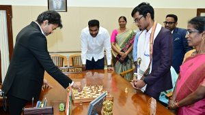 Praggnanandhaa Plays Chess With Tamil Nadu CM Vijay During State Honour Ceremony For Winning Norway Chess 2026 (Watch Video)