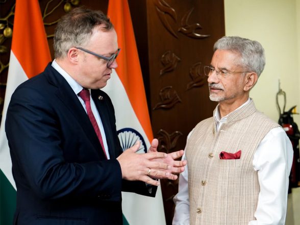World News | Jaishankar, Thuringia Minister-President Mario Voigt Discuss Business, Technology Cooperation