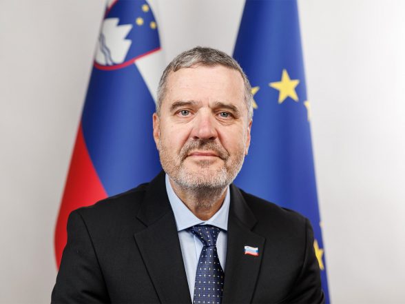 World News | Slovenian FM Invites Jaishankar to Visit, Expresses Confidence in Deeper India-Slovenia Ties