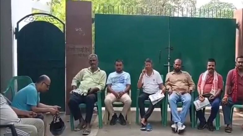 India News | RJD Workers Guard Rabri Devi's Residence Amid Security Withdrawal Row