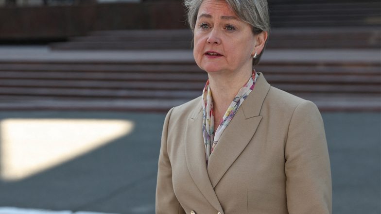 World News | Iran, Israel Must De-escalate Conflict Immediately: UK Foreign Secretary Yvette Cooper