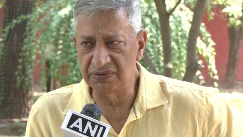 World News | Firing on Peaceful Protesters in PoJK Similar to Jallianwala Bagh Massacre: Former J-K Top Cop S P Vaid