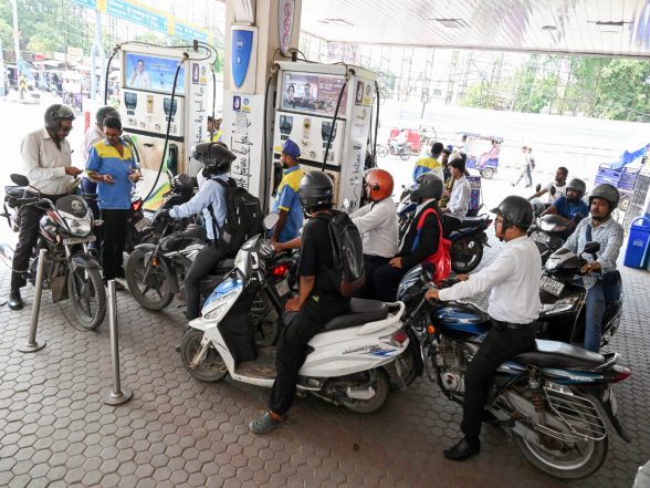 Business News | Centre Extended Support of Rs 1.23 Lakh Crore to OMCs to Offset Under-recoveries Due to West Asia Crisis: Sources