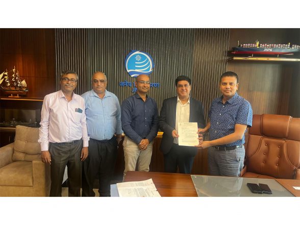 Business News | Afcons Awarded Landmark Breakwater Project for Vadhvan Port