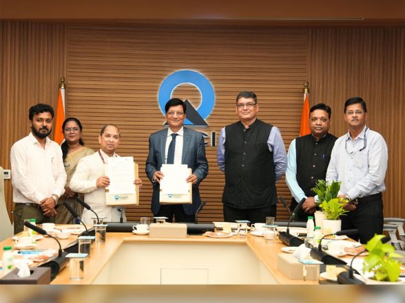 Business News | QCI-FDDI Partnership to Enhance Quality and Skilling Ecosystem in Leather and Footwear Sector