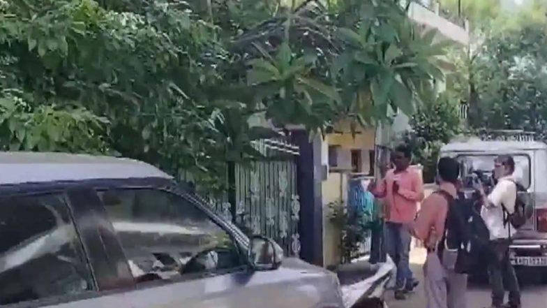 India News | Karnataka Lokayukta Conducts Simultaneous State-wide Raids over Disproportionate Wealth