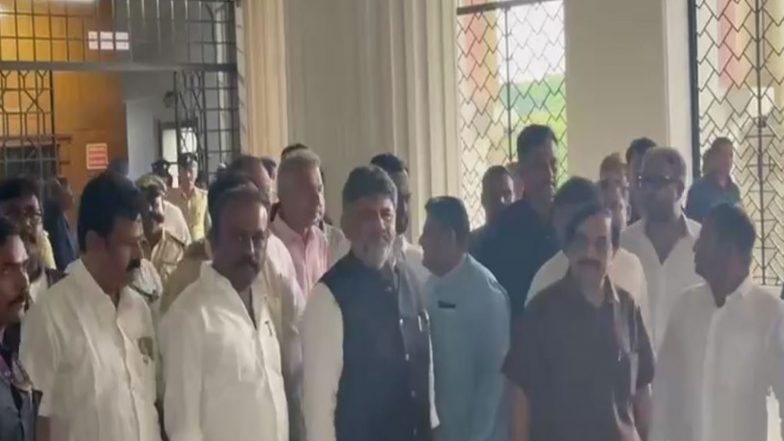 India News | Polling Concludes with 100 Percent Turnout in Karnataka MLC Elections; Counting to Begin at 5 Pm