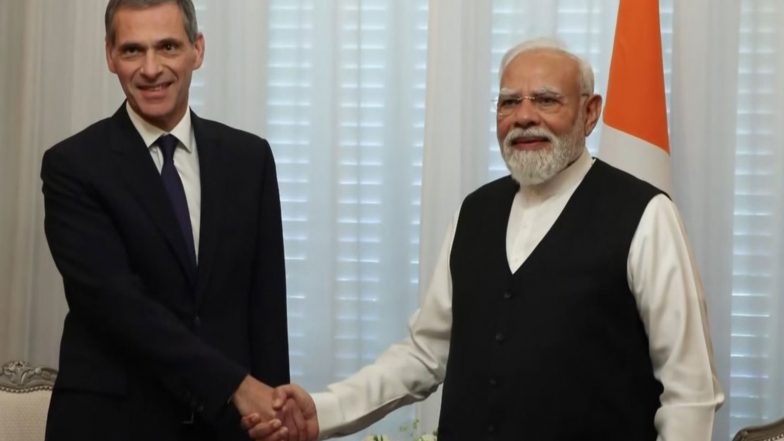 World News | PM Modi Meets CEO of CMA CGM Group Rodolphe Saade in Paris