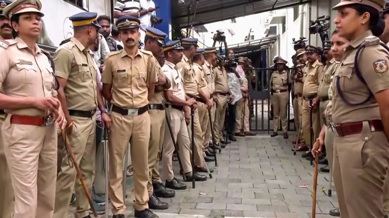 India News | Security Increased at Homes of Six Rebel Shiv Sena (UBT) MPs After Skipping Parliamentary Meet in Delhi