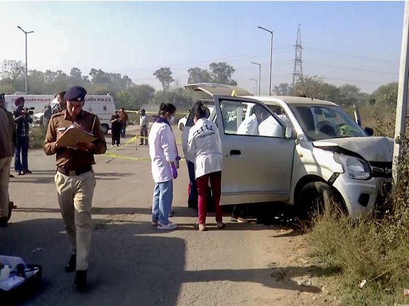 India News | Chandigarh Police Arrest Four Accused of Murder, Weapons of Offence Recovered