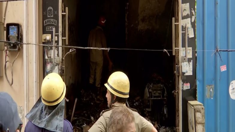 India News | Fire Breaks out at Electronics Godown in Delhi's Shahdara, No Injures Reported