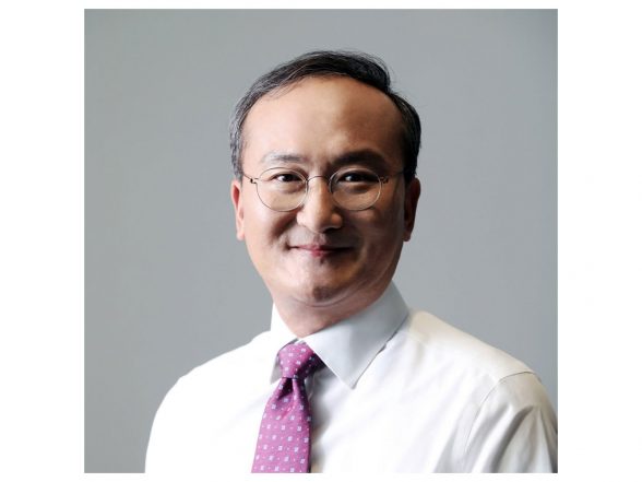 Business News | Intel Hires Former SK Hynix Chief Lee Seok-hee to Lead Advanced Packaging
