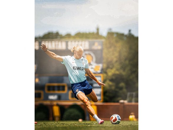 Sports News | FIFA World Cup 2026: Norway's Erling Haaland Shares Training Snippets Ahead of Senegal Clash