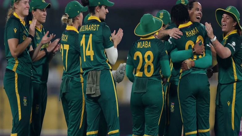 Sports News | Women's T20 WC: Kapp, Ismail Shine as South Africa Restricts India to 158