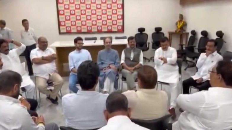 India News | Uddhav Thackeray Holds Key Meeting in Mumbai Amid Shiv Sena (UBT) Political Turbulence