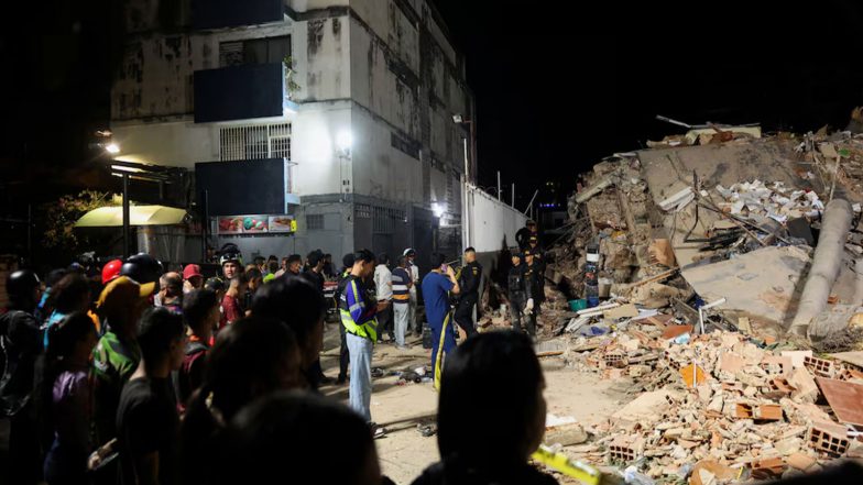 World News | At Least 164 Dead, 971 Injured as Quakes Rock Venezuela