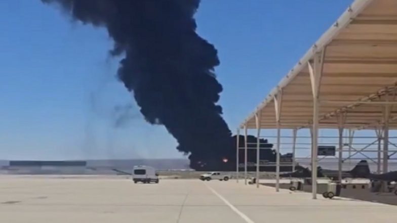US Air Force B-52 Bomber Crashes at Edwards Air Force Base in California, All 8 Crew Members Killed (Watch Video)