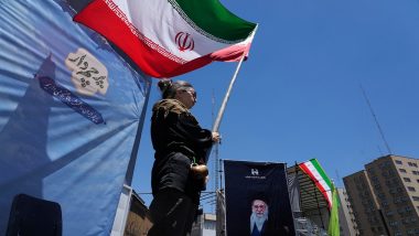 Iran Closes Strait of Hormuz Again, Cites Israeli Attacks in Lebanon and Ceasefire Violations
