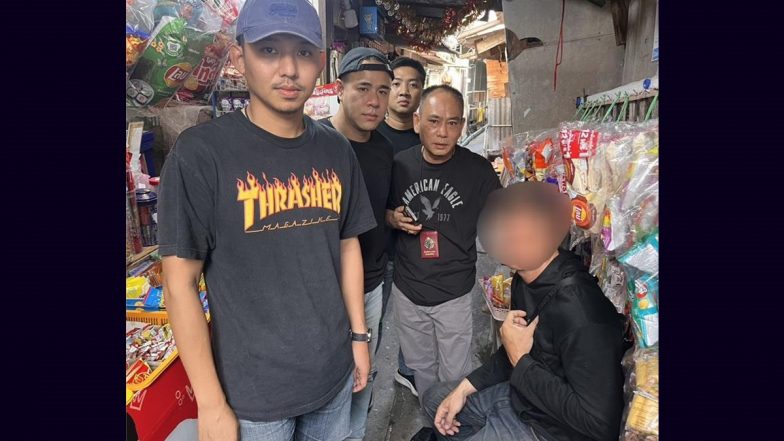 Bangkok: Man Who 'Heard Voices' Sends Messages To Mother Asking for S*x; Arrested