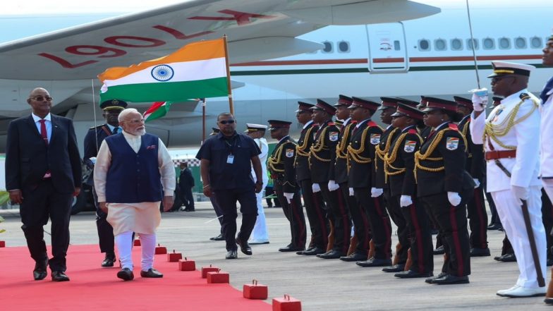 PM Narendra Modi Arrives in Seychelles, Receives Warm Welcome From President Patrick Herminie at Airport (Watch Videos)
