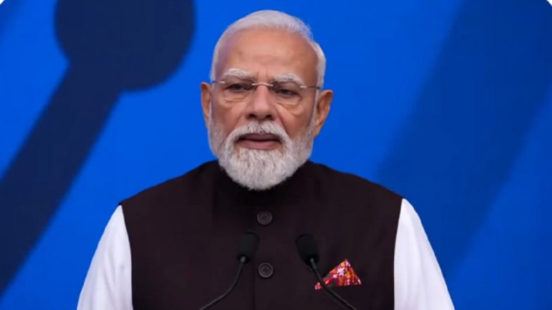 Bharat Innovates for Scale and Speed, for Sustainable Future, for Whole World: PM Narendra Modi in France (Watch Video)