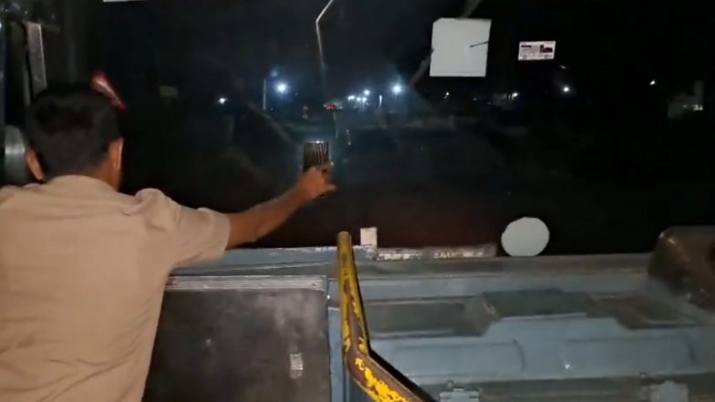 Karnataka Bus Runs Without Headlights, Conductor Uses Mobile Torch To Guide Driver (Watch Video)