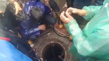 Mumbai Man Dies After Falling Into Open Manhole During Drainage Maintenance in Sakinaka (Watch Video)