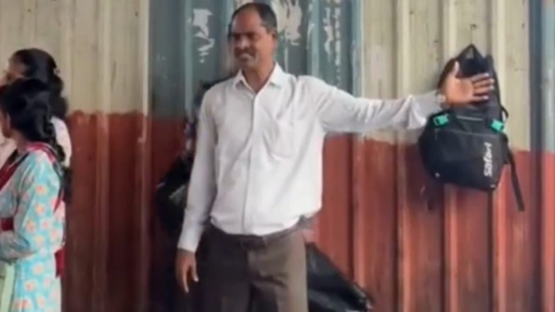 Who Is Narendra Patil? &lsquo;Human Indicator&rsquo; Helping Mumbai Local Train Passengers Navigate Dadar Station (Video)