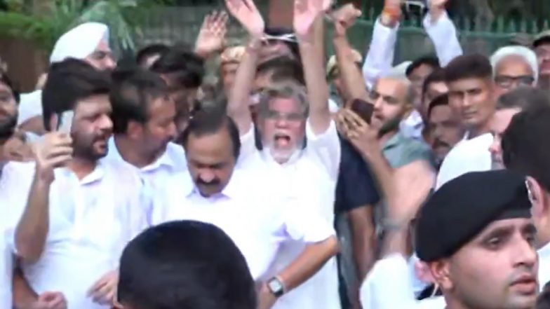 Pawan Khera Shows Symbolic Protest With Hands Bound Together As Congress Escalates Attack Over Student Crackdown (Video)