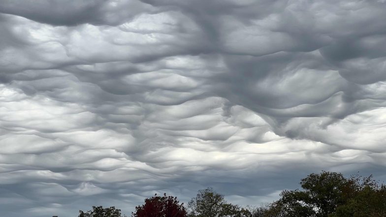Rare Asperitas Clouds Dazzle Skywatchers Over Santa Cruz, California (Viral Video)