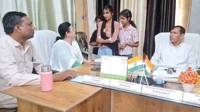 Amroha Sisters Tells CWC That Marriage to Cameraman Was a Prank To Gain Followers, Not Real