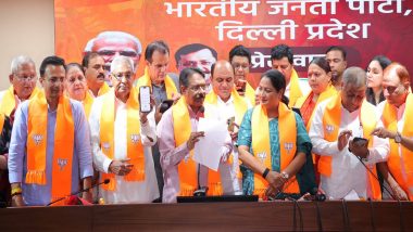 Delhi: 16 Indraprastha Vikas Party Councillors Join BJP After Breaking Away From AAP Last Year (Watch Video)